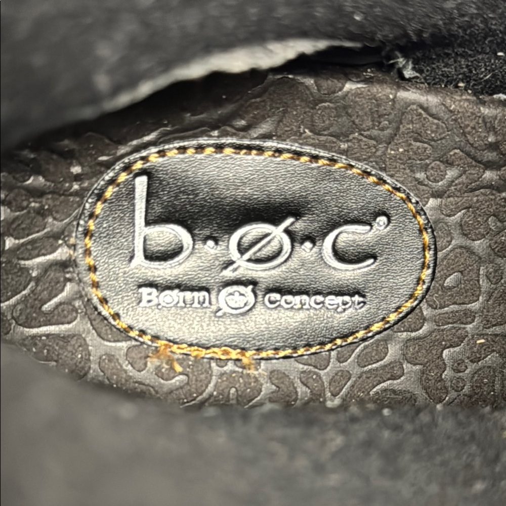 BOC Black Heeled Boots with Textured Leather Finish - Picture 12 of 12